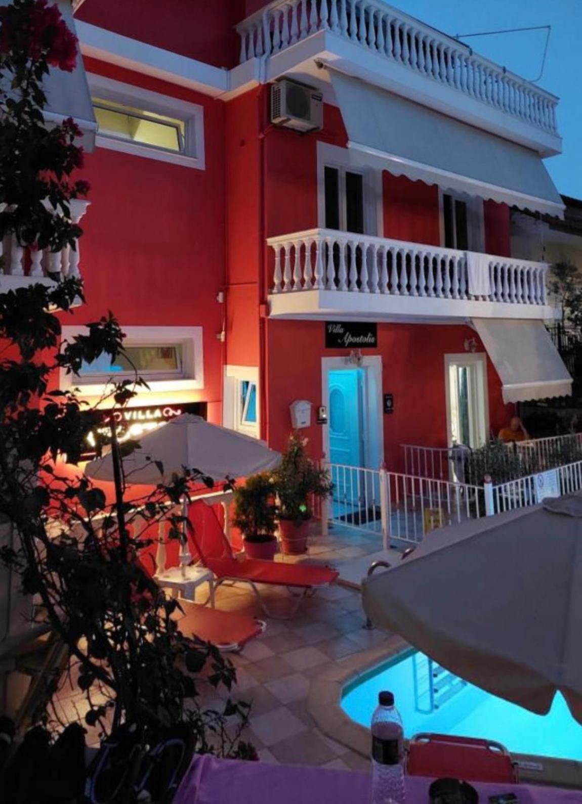Apartments Villa Apostolis ปาร์กา ภายนอก รูปภาพ